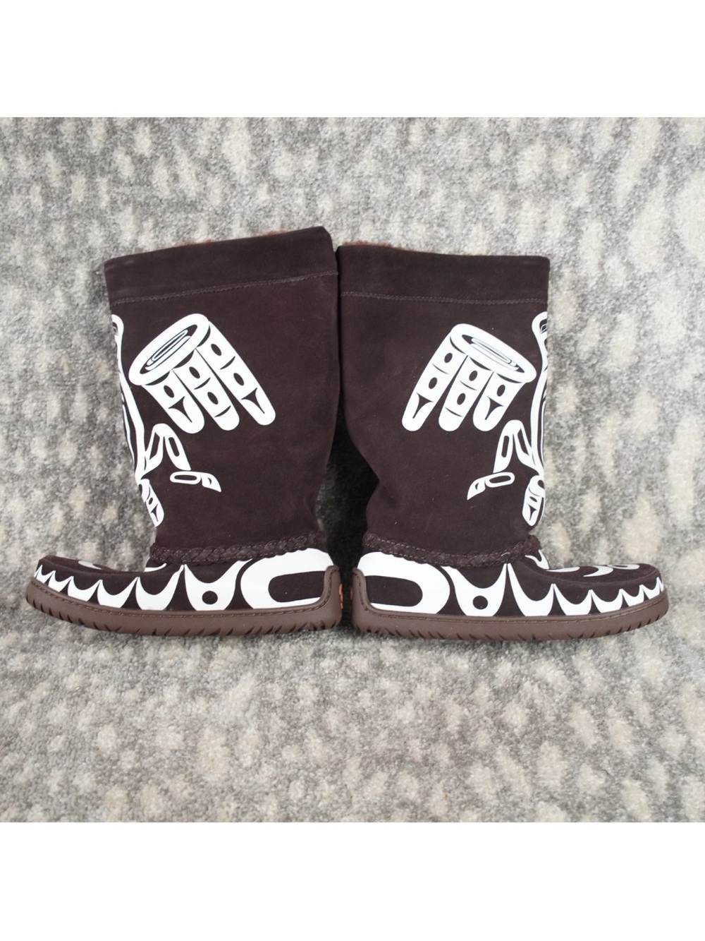 Manitobah Mukluks Corinne Hunt Tamara Suede Mukluks Size L8/M6 Brown NWOT $350 - Picture 12 of 15